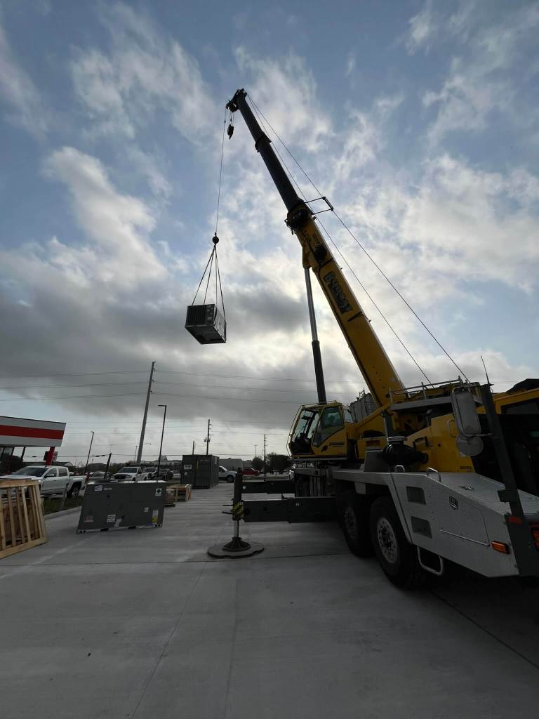 Heavy haul with escort service delivering large industrial components in Beaumont, TX by Sean Gets Cranes